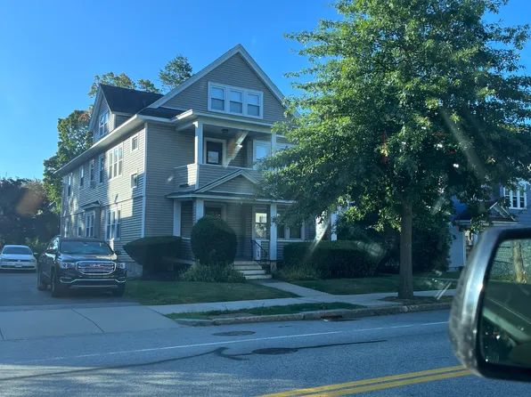 26 June St #1, Worcester, MA 01602