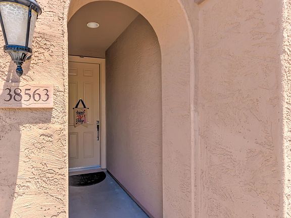38563 N Reynosa Dr-5