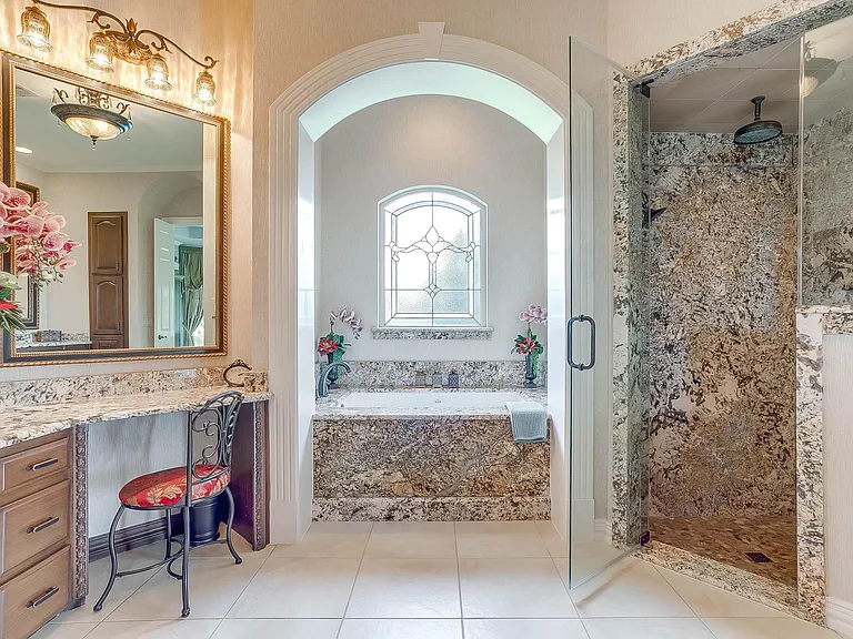 9514 Park Dr — Photo 8
