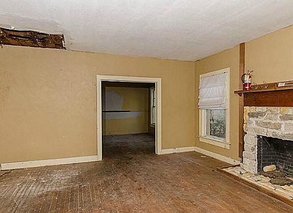 4th image of 1539 W 3rd Ave