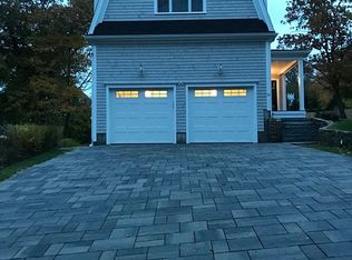34 Oak St, Cohasset, MA 02025