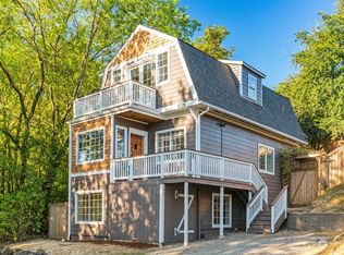 4120 22nd Ave SW, Seattle, WA 98106