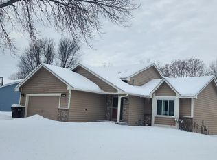 9587 Teakwood Ln N, Maple Grove, MN 55369