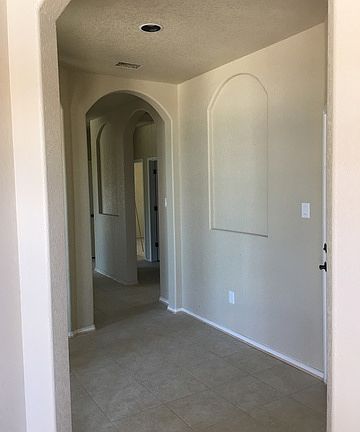 4th image of 1318 Crane Ct