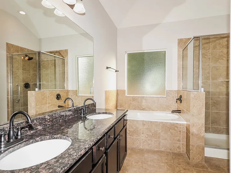 18415 Sunrise Maple Dr — Photo 12