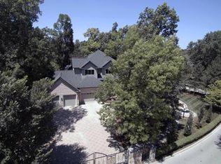 930 Baytree Dr, Bartlett, IL 60103