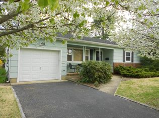 45 Southampton Rd, Toms River, NJ 08757