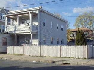 47 Chestnut St, Lynn, MA 01902