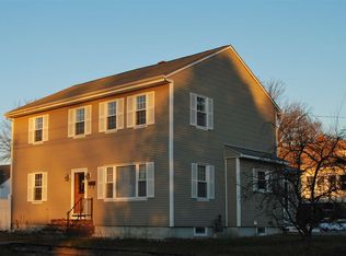 136 S Hall St, Manchester, NH 03103