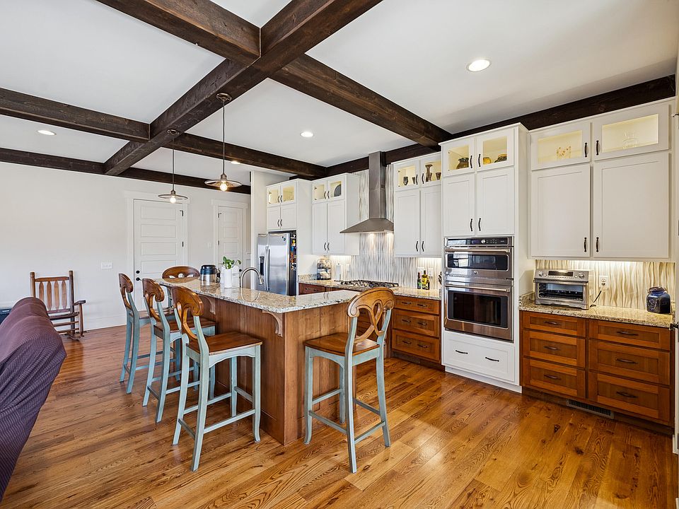 16th image of this home