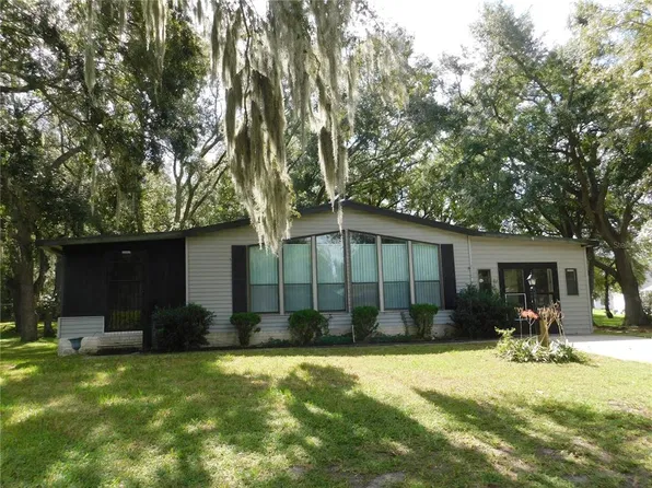 710 Harper Pl, Lady Lake, FL 32159