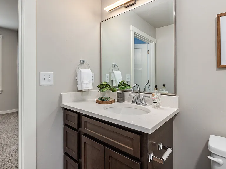 1135 Latitude Cir — Photo 20