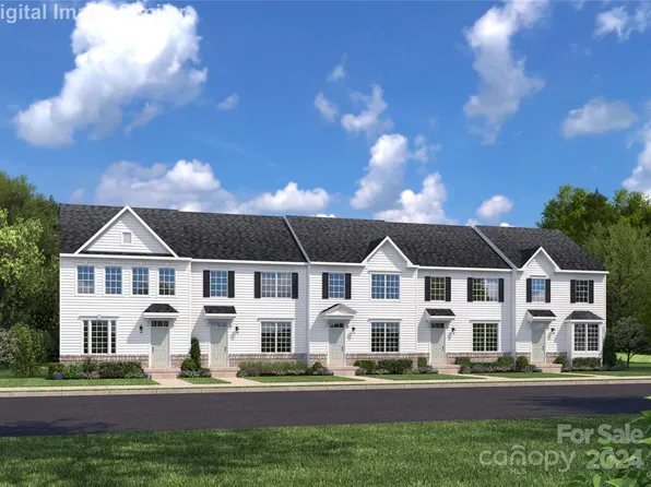 7617 Griffins Gate Dr SW, Concord, NC 28025