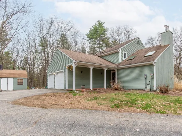 37 Standish Way, Amherst, NH 03031