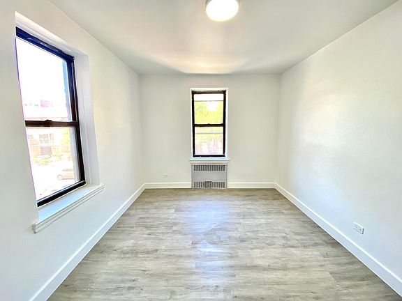 2nd image of 2-41 Forty Parsons Blvd #2