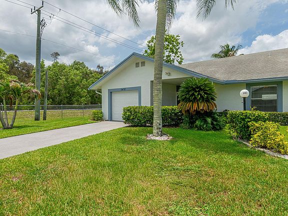 2nd image of 5487 Crystal Anne Drive