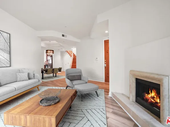 245 S Lasky Dr, Beverly Hills, CA 90212