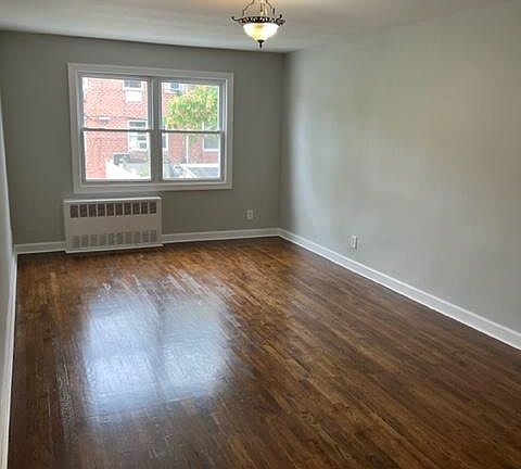 5th image of 1334 E 83rd St Floor 1