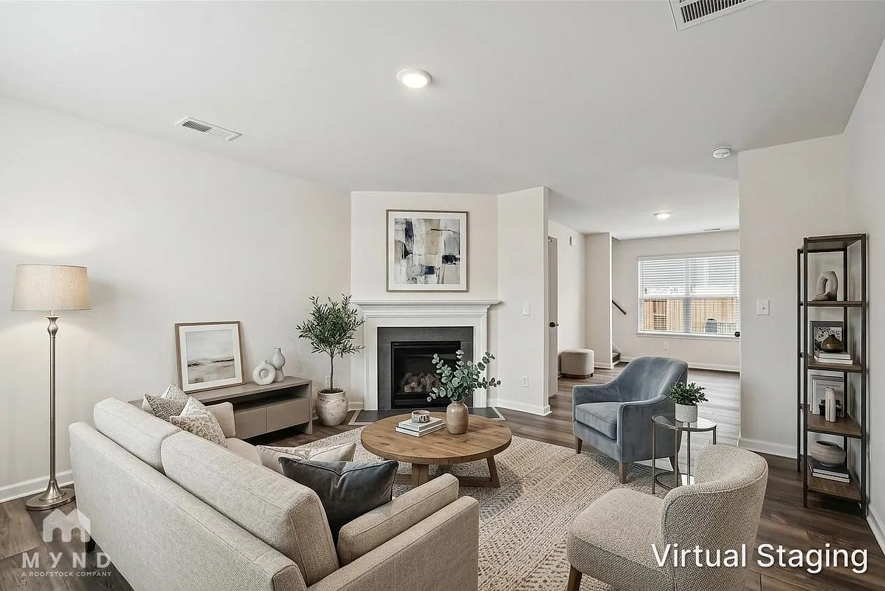 3 bed, 2.5 bath, 1518 sqft, $1,975 — Photo 3