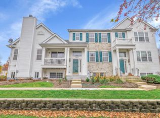 953 Emerald Dr UNIT 953, Hampshire, IL 60140
