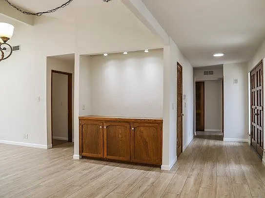 5312 N Colonial Ave #101 — Photo 9