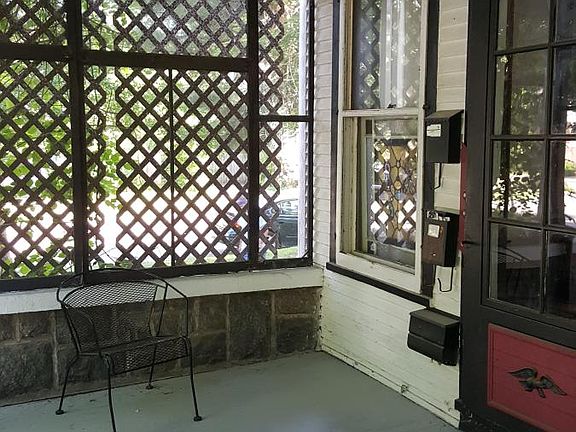 Front screened porch