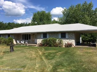 270 Main Blvd, Ringtown, PA 17967