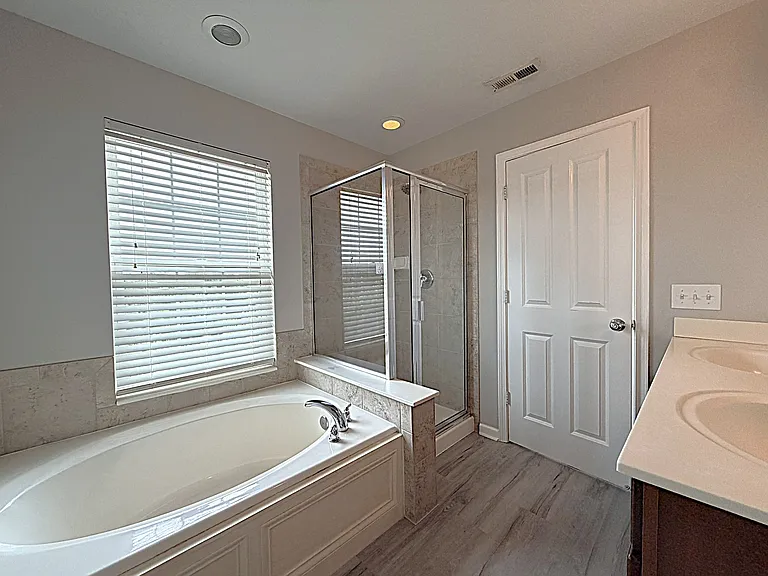 13334 E Golden Gate Dr — Photo 30
