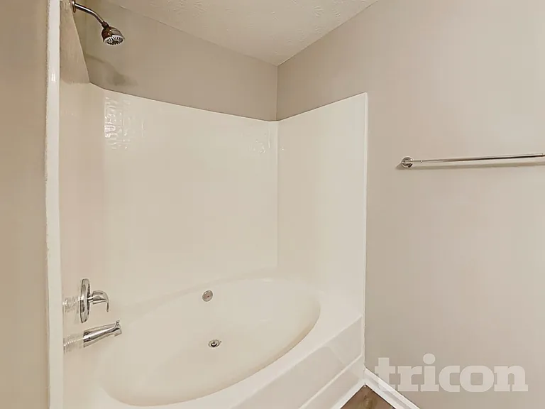 3303 Homeward Trl — Photo 11