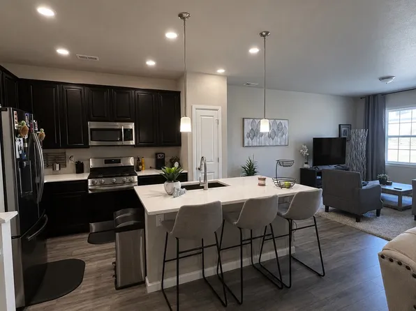 8735 Laurel Mountain Vw, Colorado Springs, CO 80924