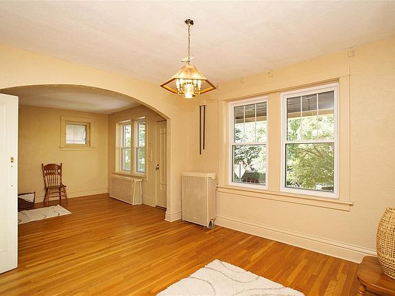 5th image of 5436 Holly Hills Ave