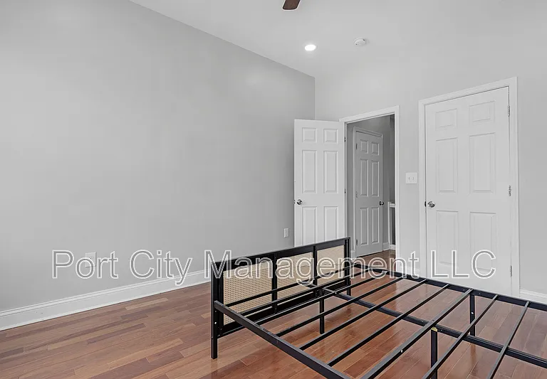 2815 Orleans St — Photo 18