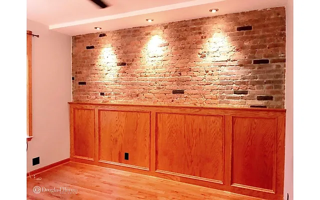 Rented by Douglas Elliman | media 23