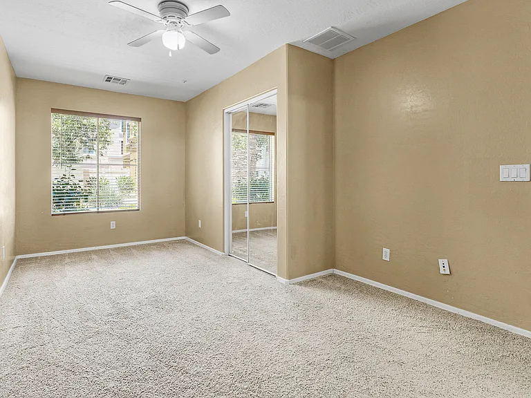 751 N Port Dr — Photo 11