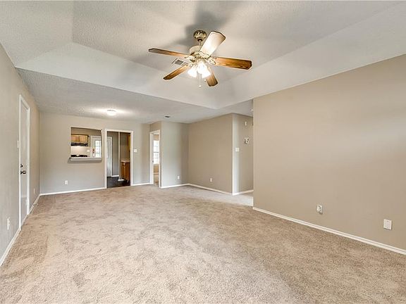 3rd image of 2321 Dorrington Dr