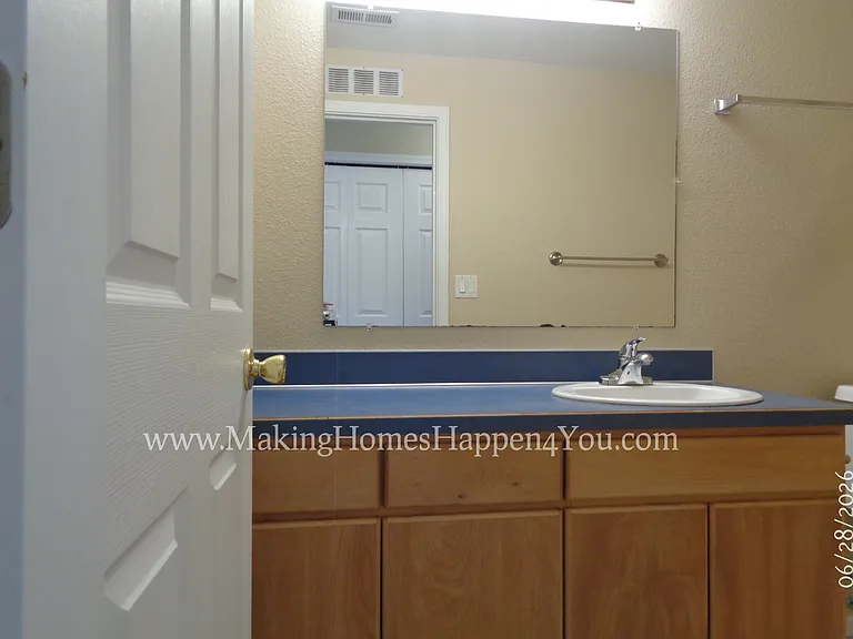 260 SW Oregon Trail Dr — Photo 24