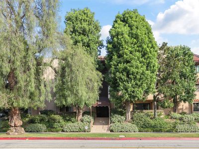 640 S Lake Ave APT 105, Pasadena, CA, 91106