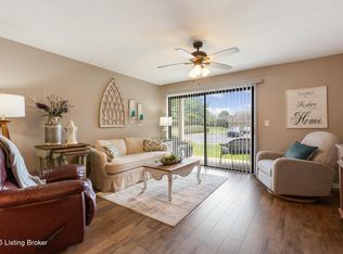 3905 Yardley Ct UNIT 103, Louisville, KY 40299
