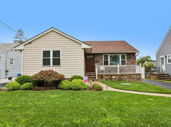 114 Hobart Ave, Rutherford, NJ 07070