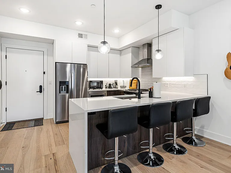 1723 Francis St #3D — Photo 3