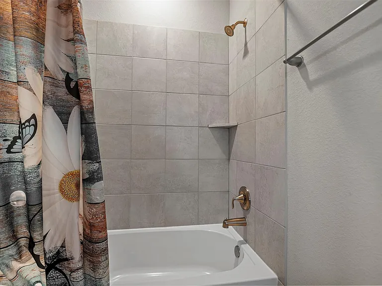 18606 Rock Quarry Trl — Photo 30