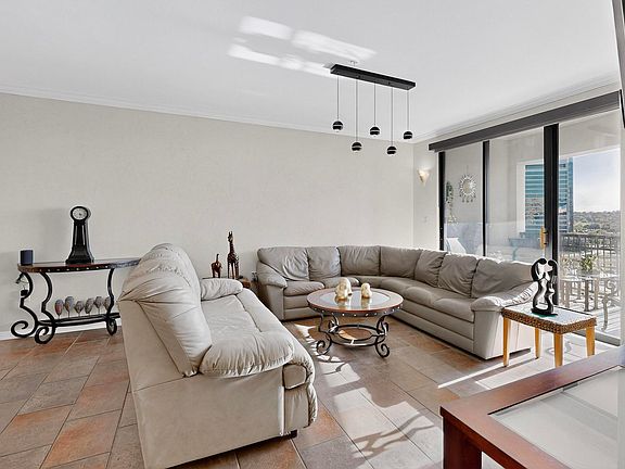 3rd image of 330 Las Colinas Blvd #1116