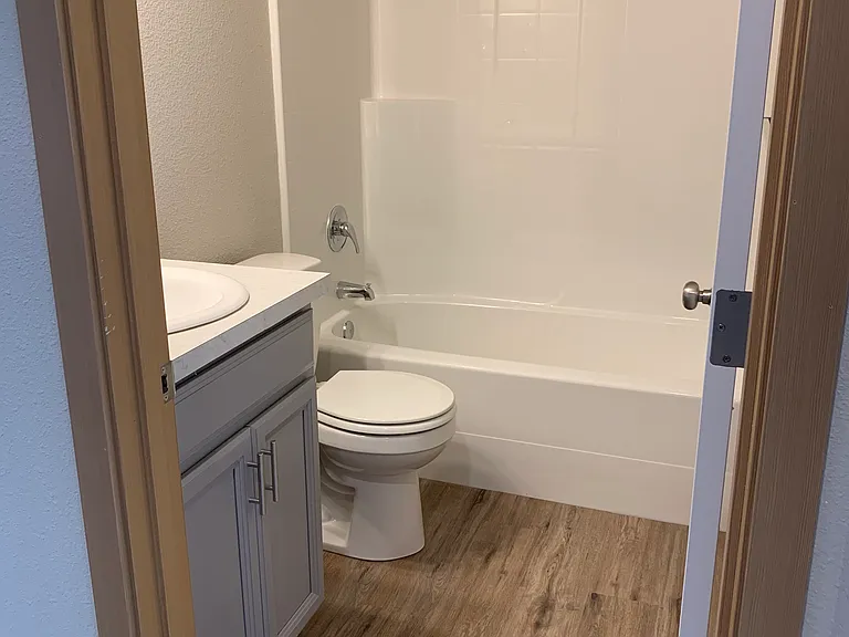 Whitney Lane Apartments — Photo 83