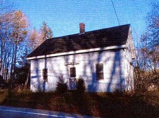 23 Mechanic St, Hope Valley, RI 02832