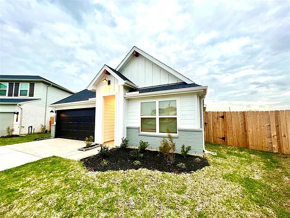 3rd image of 1503 Coredlia Ct