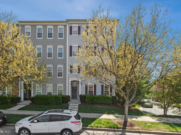 688 Orchard Ridge Dr Unit 100, Gaithersburg, MD 20878