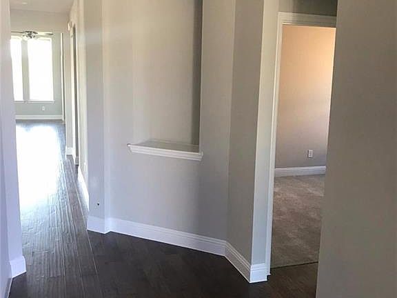 3rd image of 15417 Bluff Creek Cv