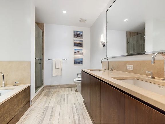 5th image of 260 Park Ave S APT 11I