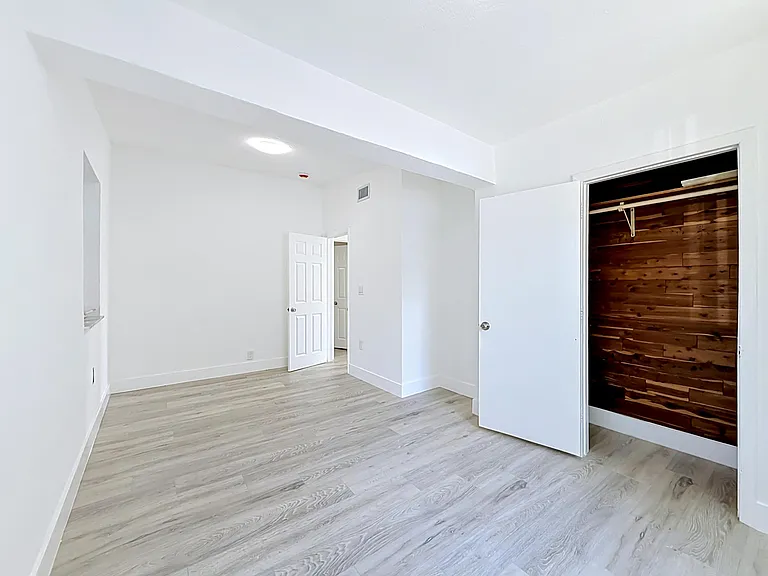 10235 SW 177th St — Photo 34