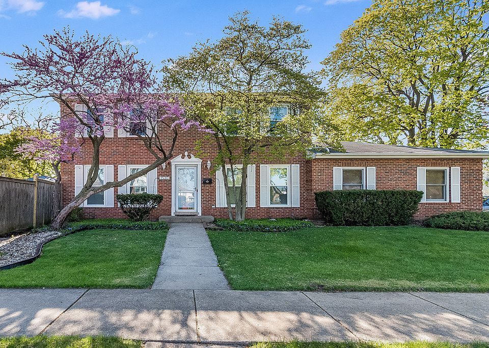 1530 Center St, Des Plaines, IL 60018 MLS 11769242 Zillow